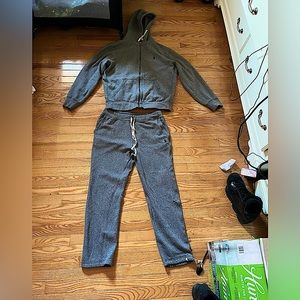 POLO RALPH LAUREN GREY JACKET AND SWEATPANTS SET